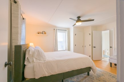 Sandwich Cape Cod vacation rental - Bedroom - Queen.