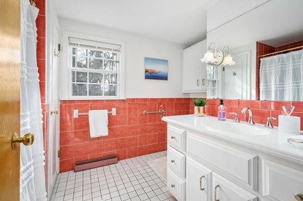 Harwich Cape Cod vacation rental - Bathroom One - Shower/Tub Combo