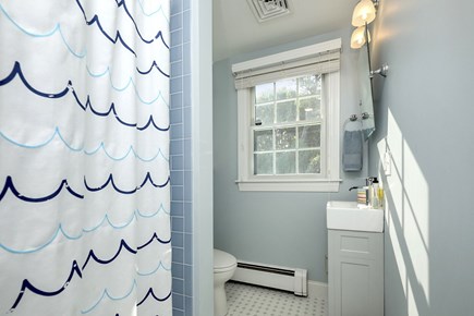 Chatham Cape Cod vacation rental - Primary Full Ensuite Bathroom.