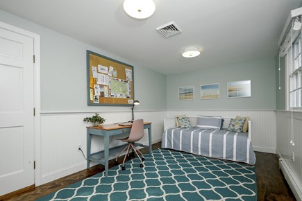 Chatham Cape Cod vacation rental - Office - Twin Bed.