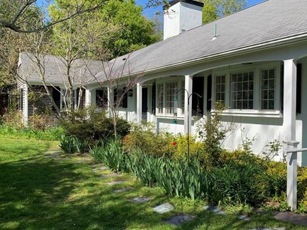Yarmouth Port Cape Cod vacation rental - Enjoy sitting on the front porch