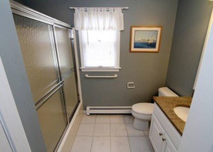 East Orleans Cape Cod vacation rental - 2nd full bath with tub/shower.