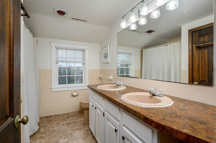 Chatham Cape Cod vacation rental - Bathroom 3 - Shower/tub combo.