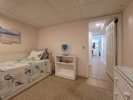 Centerville Cape Cod vacation rental - Lower level bedroom with 2 single beds