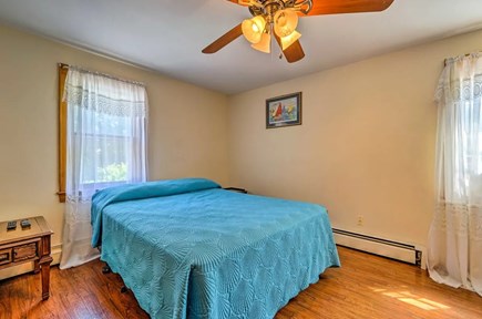 Falmouth Cape Cod vacation rental - Bedroom with queen bed