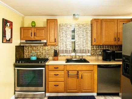Bourne, Buzzards Bay Cape Cod vacation rental - 1st floor kitchen