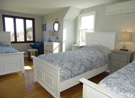 East Dennis Cape Cod vacation rental - Upstairs bedroom with three twin beds
