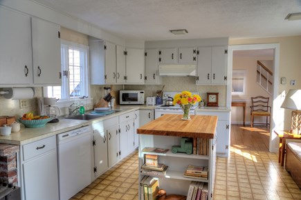 Orleans, Serene Cape Getaway Cape Cod vacation rental - Fully stocked Kitchen