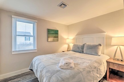 South Yarmouth Cape Cod vacation rental - Enjoy the brand new queen size bed