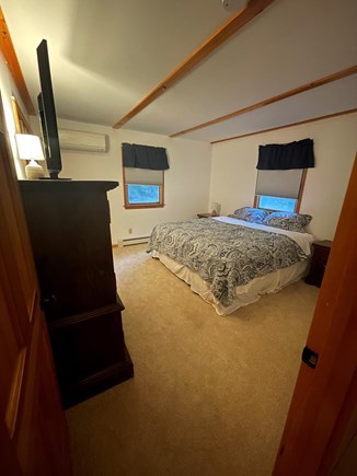 Wareham MA vacation rental - 1st floor bedroom with King bed