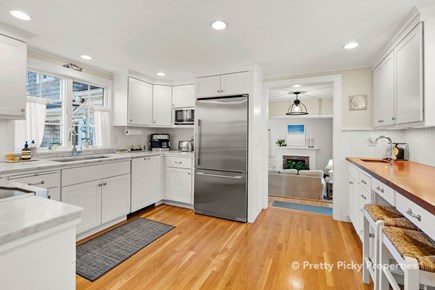 Orleans Cape Cod vacation rental - Note the counter seating and small prep or bar sink.
