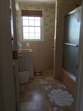 Falmouth Heights Cape Cod vacation rental - First floor full bath