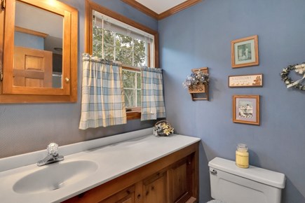 Harwich Port Cape Cod vacation rental - Bathroom