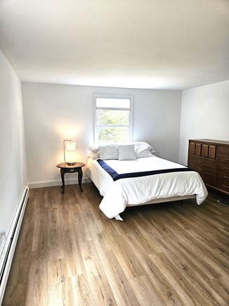 Centerville Cape Cod vacation rental - Main bedroom with King bed