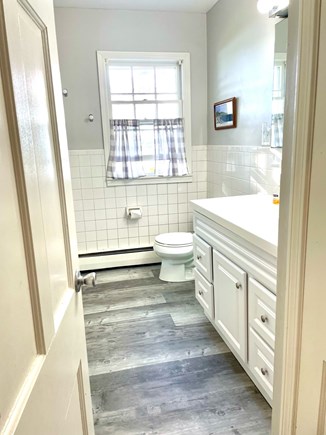 Falmouth Heights Cape Cod vacation rental - Updated full bath with tub