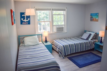 Dennis Port Cape Cod vacation rental - 2nd floor twin room