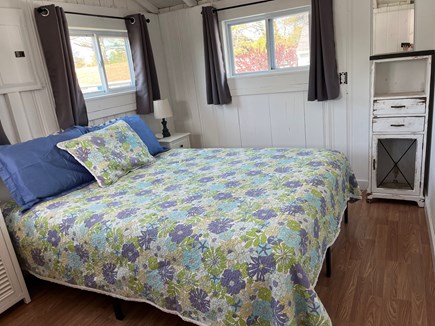 Dennisport Cape Cod vacation rental - Bedroom with Queen bed