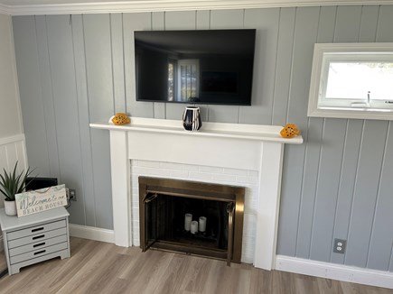 Yarmouth Cape Cod vacation rental - Living area