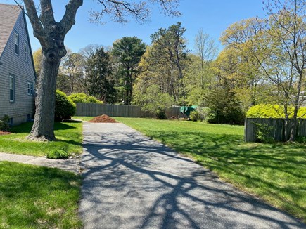 West Yarmouth Cape Cod vacation rental - Very spacious driveway