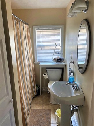 West Yarmouth Cape Cod vacation rental - Upstairs full Bath