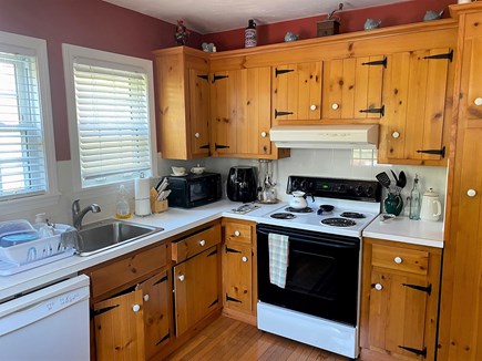 West Yarmouth Cape Cod vacation rental - Full kitchen