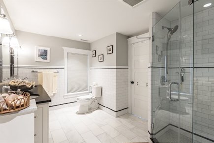 Orleans Cape Cod vacation rental - Second Floor Bath with access from Hall and Twin Bedroom