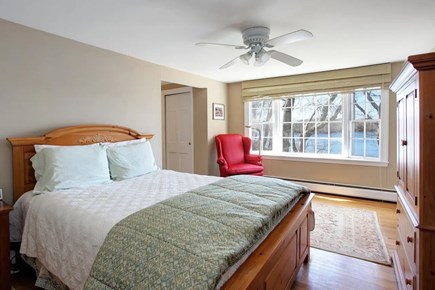 Centerville Cape Cod vacation rental - Primary bedroom