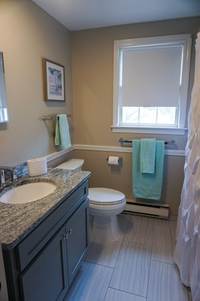 Chatham Cape Cod vacation rental - Full bath, with tub and shower