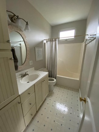 West Yarmouth Cape Cod vacation rental - Full Bathroom