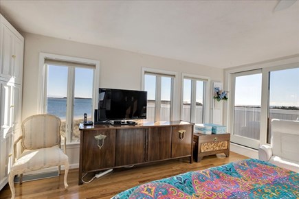 Hyannis Cape Cod vacation rental - Owners suite with king size bed