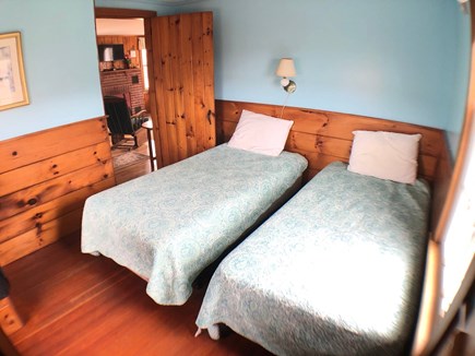 4 Knowles Way, Orleans Cape Cod vacation rental - Twin bedroom