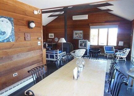 Wellfleet Cape Cod vacation rental - dining space