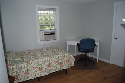 Brewster Cape Cod vacation rental - twin room