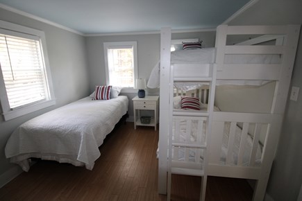 22 Trotters Lane, Dennis Cape Cod vacation rental - bunk/twin room