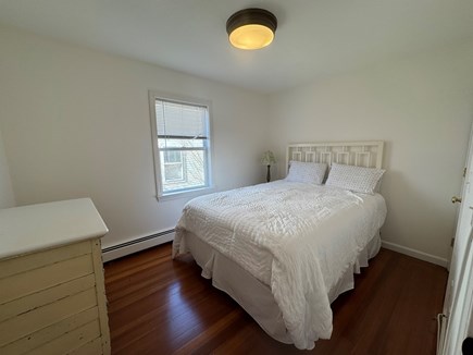 Centerville Cape Cod vacation rental - Bedroom with queen bed