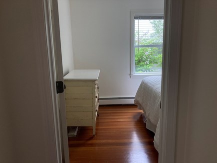 Centerville Cape Cod vacation rental - Second queen bedroom