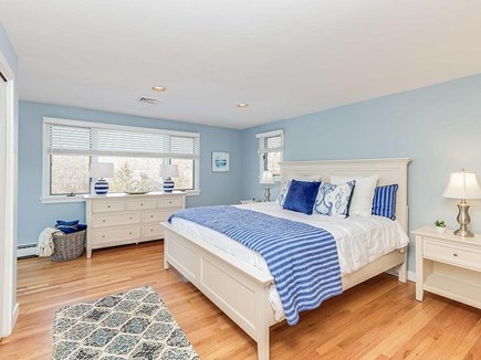Dennis, Bayview Beach Cape Cod vacation rental - Master bedroom