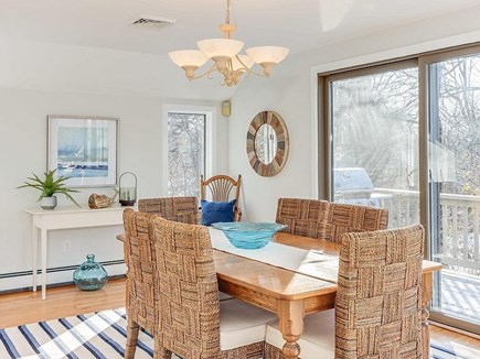 Dennis, Bayview Beach Cape Cod vacation rental - Dining room