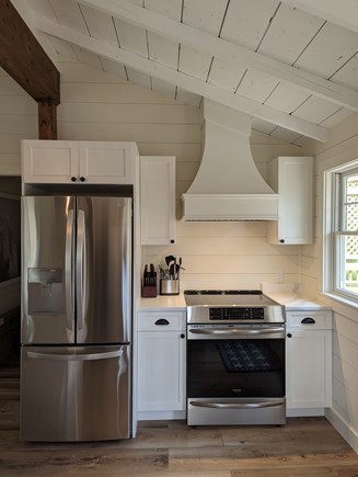Wellfleet Cape Cod vacation rental - Fully equipped kitchen, new appliances