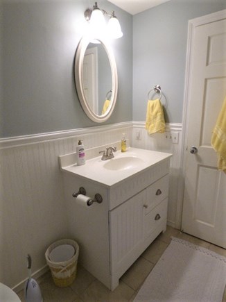 South Dennis Cape Cod vacation rental - 1 of 3 full bathrooms