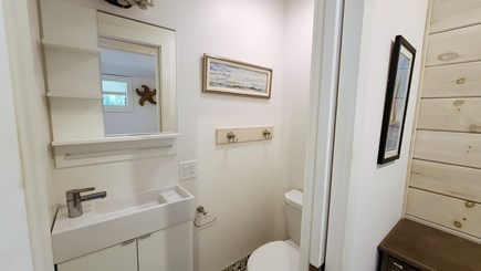 Wellfleet Cape Cod vacation rental - Ensuite half bathroom in first floor bedroom