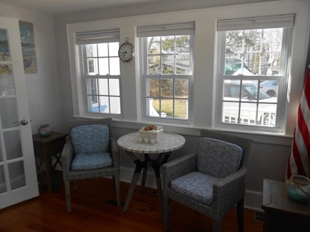 Mashpee Cape Cod vacation rental - Bright and cheerful