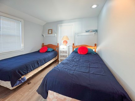 Mashpee, New Seabury Cape Cod vacation rental - Two twin beds