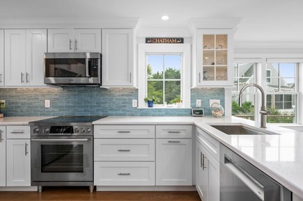 Chatham Cape Cod vacation rental - Beautiful kitchen with new, high end appliances