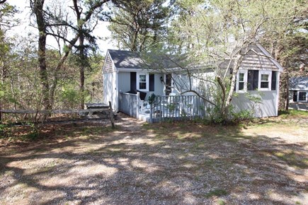 Truro Cape Cod vacation rental - Front of Cottage