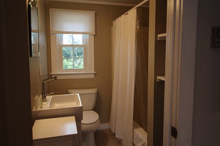 Truro Cape Cod vacation rental - Bathroom