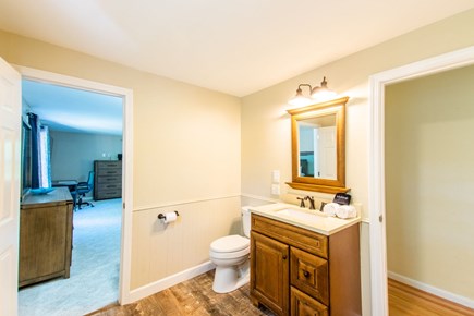 Sandwich Cape Cod vacation rental - Bathroom