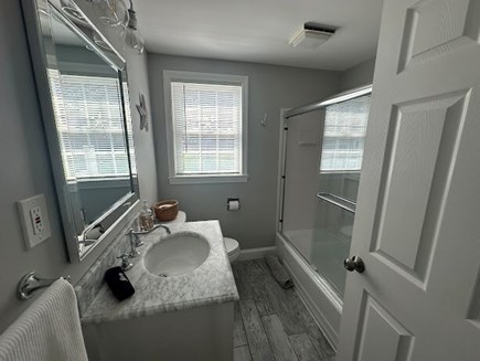 South Dennis Cape Cod vacation rental - Full Bath on Main Level