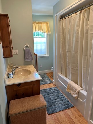 Wellfleet Cape Cod vacation rental - Main floor full bath with tub and shower.