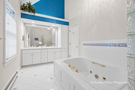 Brewster Cape Cod vacation rental - One of three stunning bathrooms